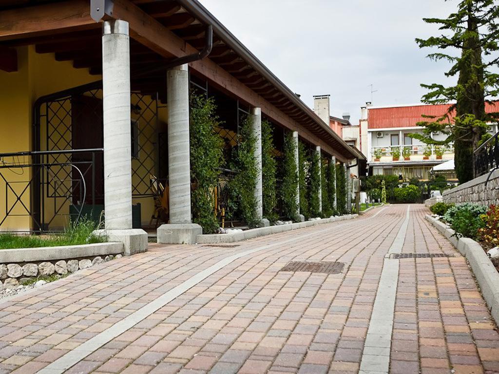 Hotel Gelindo Dei Magredi Vivaro Esterno foto