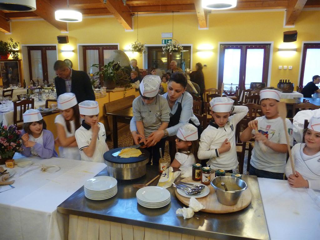 Hotel Gelindo Dei Magredi Vivaro Esterno foto